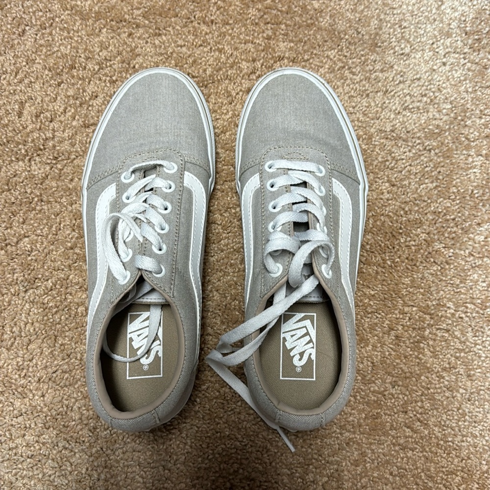 Vans Women Size 8.5